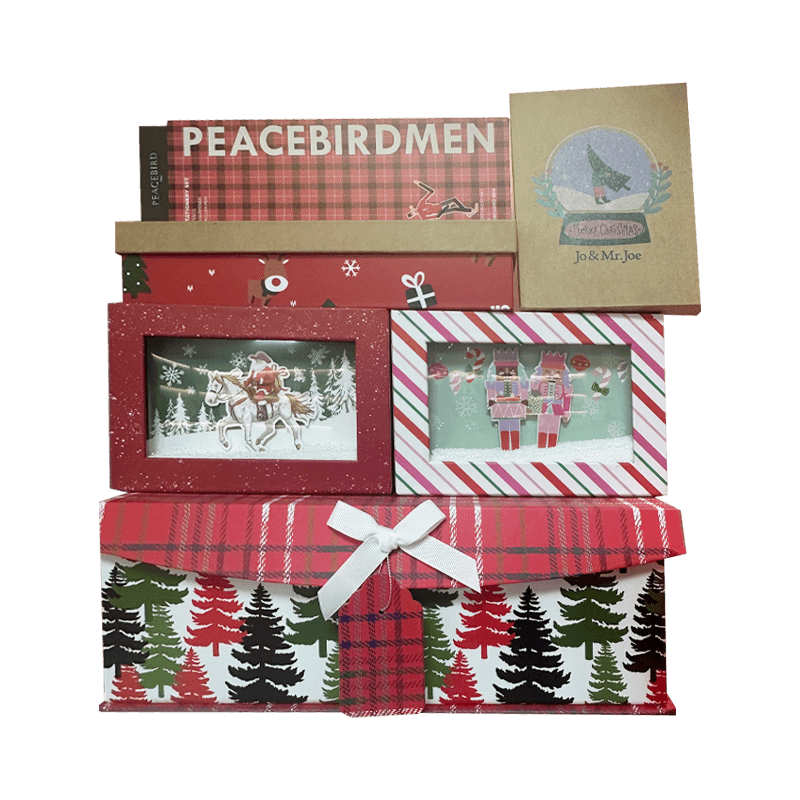 Presentförpackningar med jultema